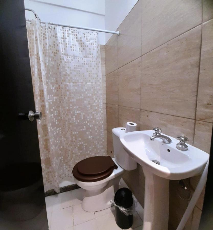 Hotel Vanderloo Posadas Bagian luar foto